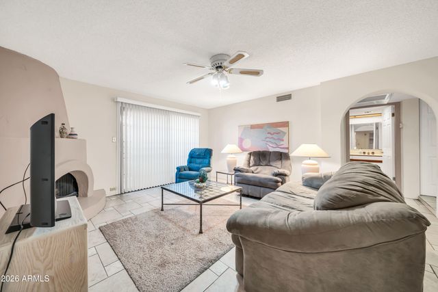 10410 N CAVE CREEK Road 1018, Phoenix, AZ 85020