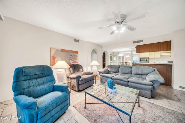 10410 N CAVE CREEK Road 1018, Phoenix, AZ 85020