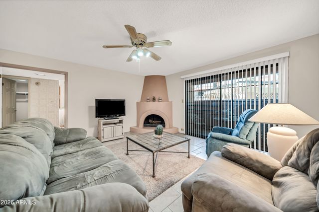 10410 N CAVE CREEK Road 1018, Phoenix, AZ 85020