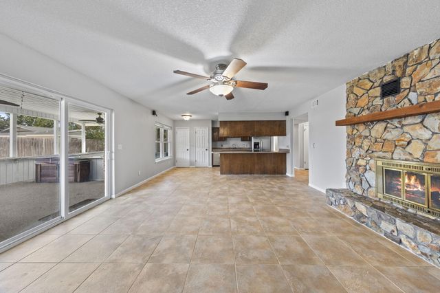 88 Mooring Lane, Shalimar, FL 32579