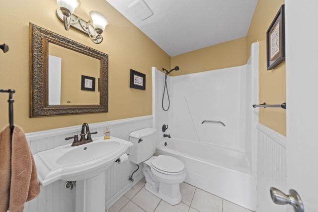 88 Mooring Lane, Shalimar, FL 32579