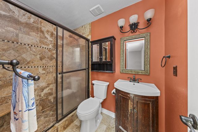 88 Mooring Lane, Shalimar, FL 32579