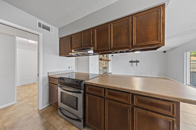 88 Mooring Lane, Shalimar, FL 32579