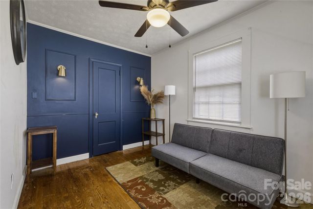 1348 Hibriten Drive SE, Lenoir, NC 28645