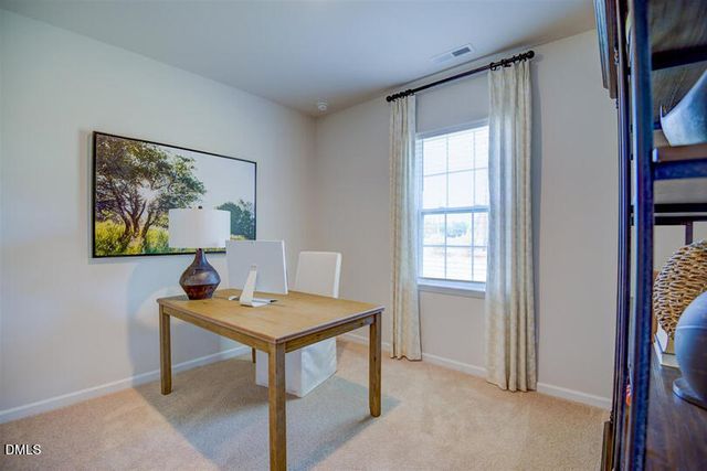 1050 Crossway Lane, Rocky Mount, NC 27804