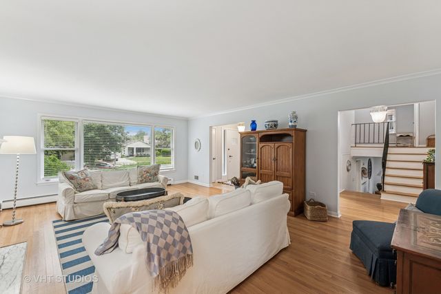 504 S Spring Avenue, La Grange, IL 60525