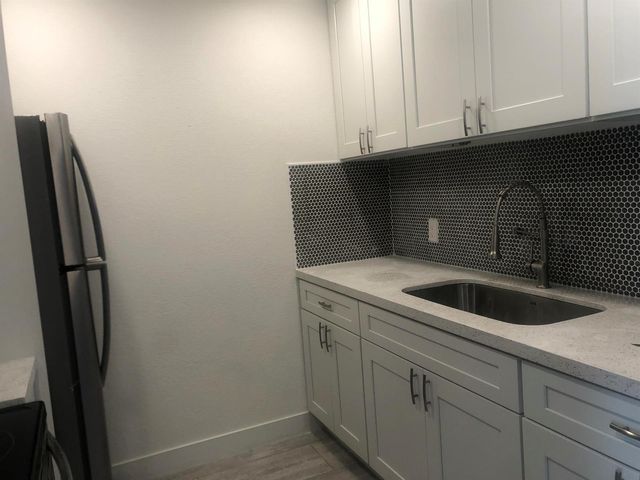 13455 SW 9th Court 404j, Pembroke Pines, FL 33027