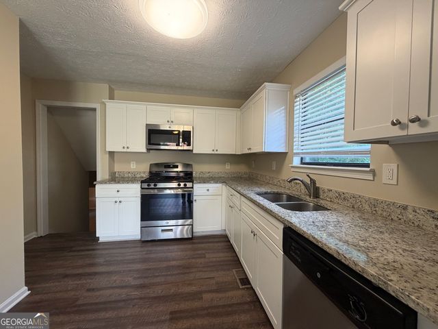 5236 Pine Way Road, Powder Springs, GA 30127