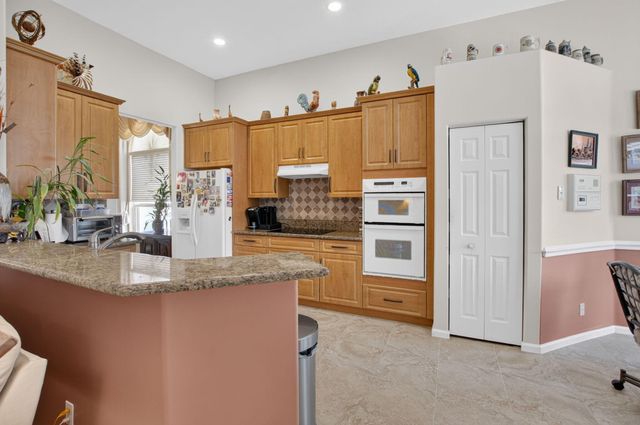 7276 DEMEDICI Circle, Delray Beach, FL 33446