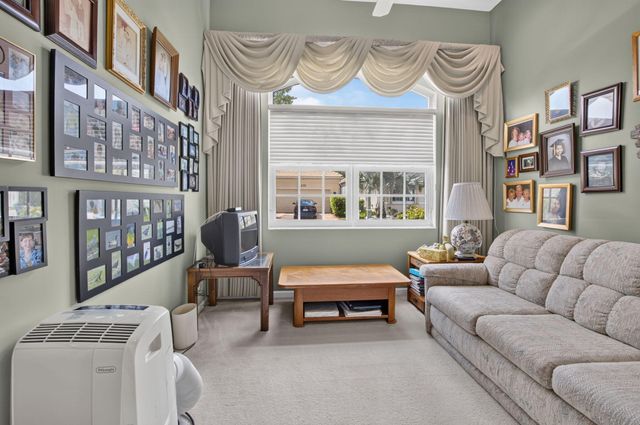 7276 DEMEDICI Circle, Delray Beach, FL 33446