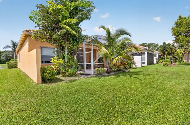 7276 DEMEDICI Circle, Delray Beach, FL 33446