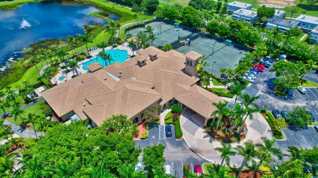 7276 DEMEDICI Circle, Delray Beach, FL 33446