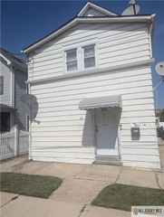 135 Whitehead Avenue, South River, NJ 08882