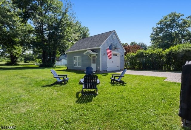 21 Louis Ave, West Milford Twp., NJ 07480