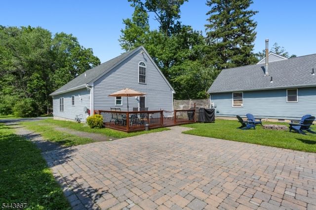 21 Louis Ave, West Milford Twp., NJ 07480