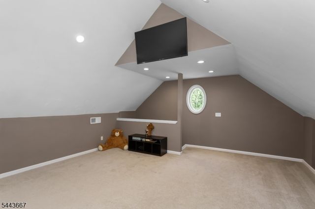 21 Louis Ave, West Milford Twp., NJ 07480