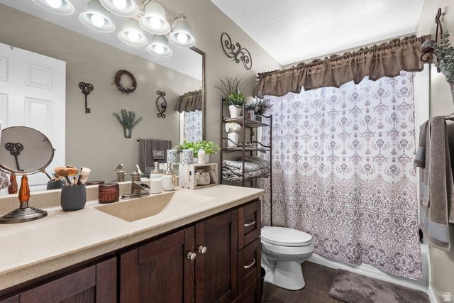 1593 W 1550 S, Woods Cross, UT 84087