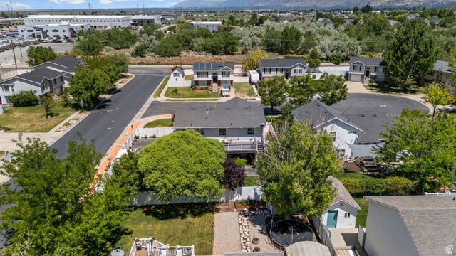 1593 W 1550 S, Woods Cross, UT 84087