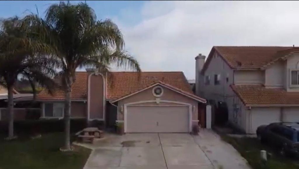 146 Toscano Ct, Los Banos, CA 93635