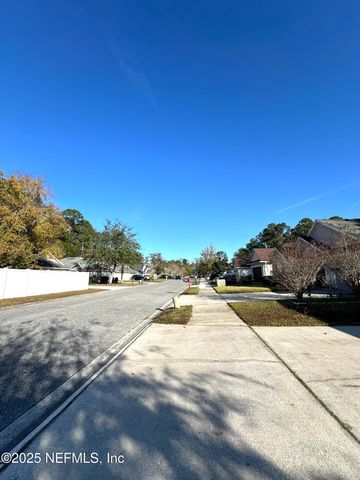 6881 MORSE OAKS Drive, Jacksonville, FL 32244
