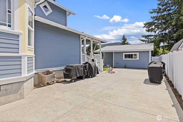 437 Jameson Street, Sedro Woolley, WA 98284