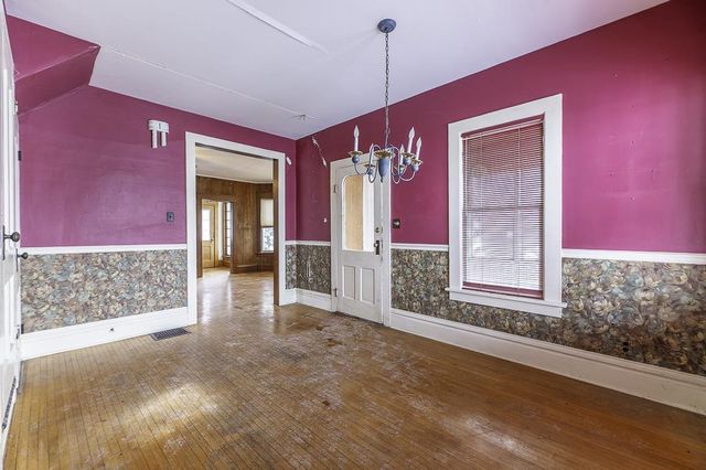 204 N Queen Street, Whitewater, WI 53190