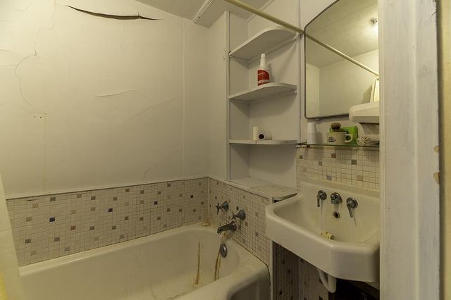 204 N Queen Street, Whitewater, WI 53190