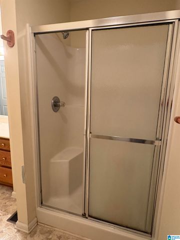 1090 PARK ROAD, Bessemer, AL 35023