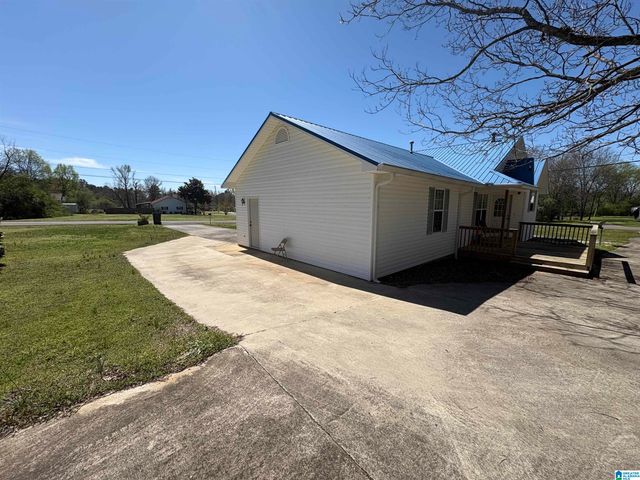 1090 PARK ROAD, Bessemer, AL 35023