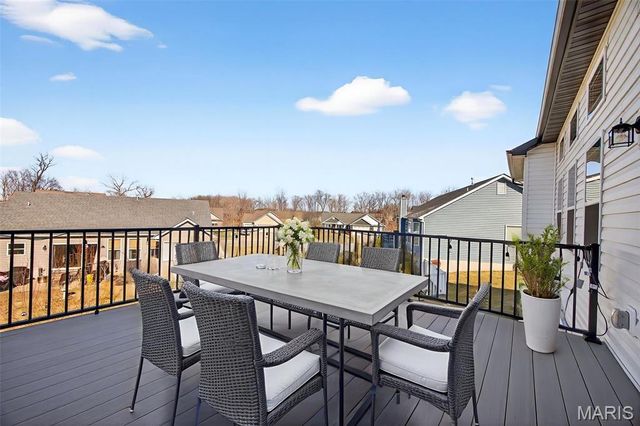 503 Spruce Hollow Ct, Wentzville, MO 63385