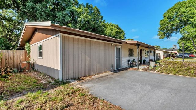 222 STANLEY AVENUE, Lakeland, FL 33809