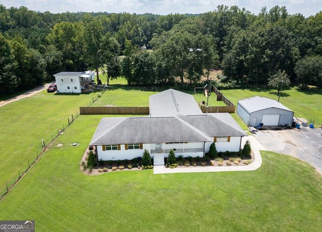 635 Jackson Lake Road, Mansfield, GA 30055