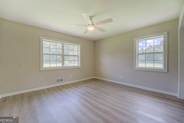 635 Jackson Lake Road, Mansfield, GA 30055