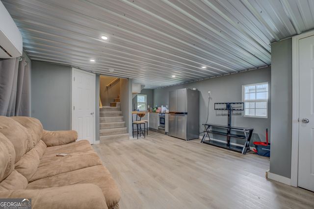 635 Jackson Lake Road, Mansfield, GA 30055