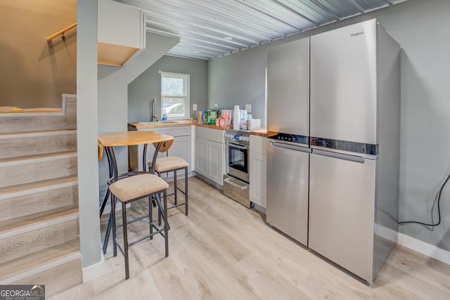 635 Jackson Lake Road, Mansfield, GA 30055