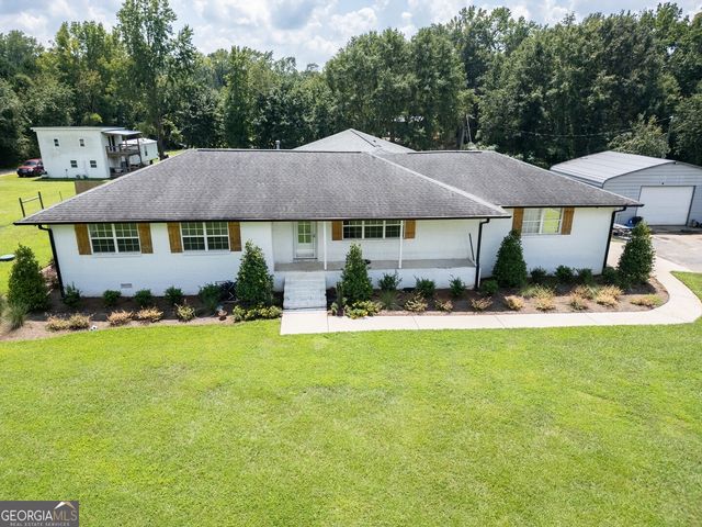 635 Jackson Lake Road, Mansfield, GA 30055