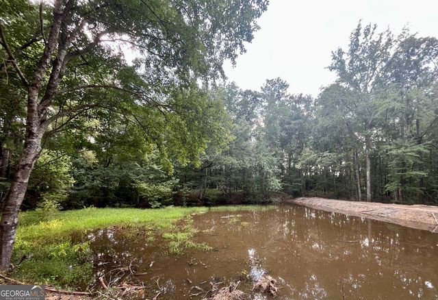 635 Jackson Lake Road, Mansfield, GA 30055