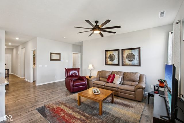 2600 Redding Drive, Whitestown, IN 46075