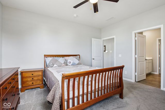 2600 Redding Drive, Whitestown, IN 46075