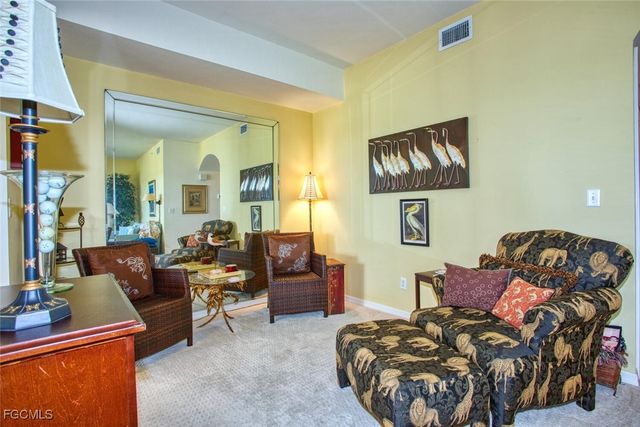 8066 Queen Palm LN 513, Fort Myers, FL 33966