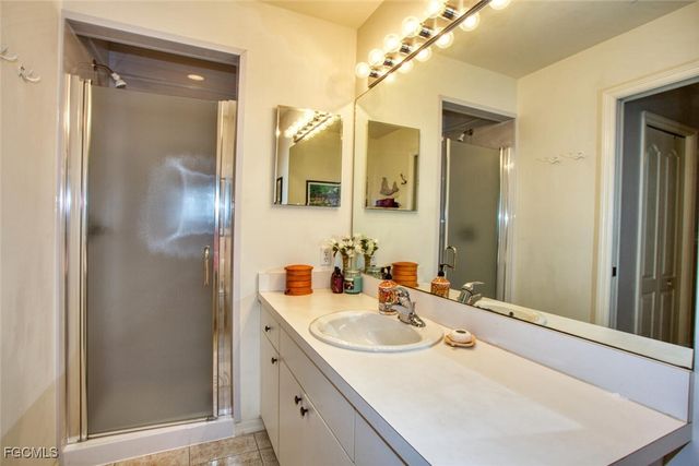 8066 Queen Palm LN 513, Fort Myers, FL 33966