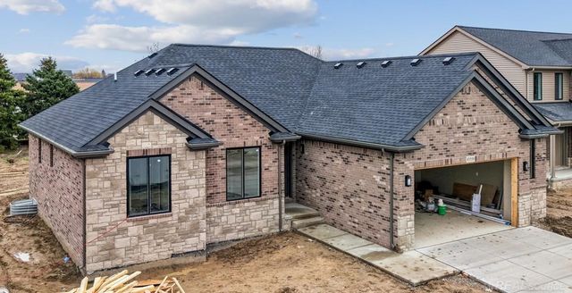 45550 Gable Drive, Macomb, MI 48044