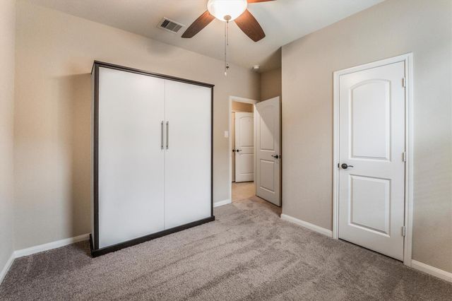 7615 Square Garden Lane, Conroe, TX 77304