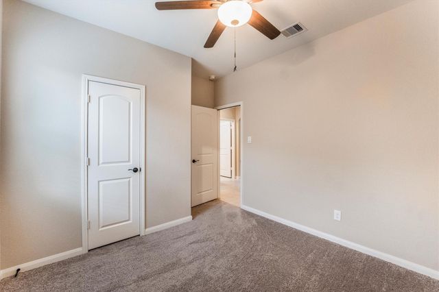 7615 Square Garden Lane, Conroe, TX 77304