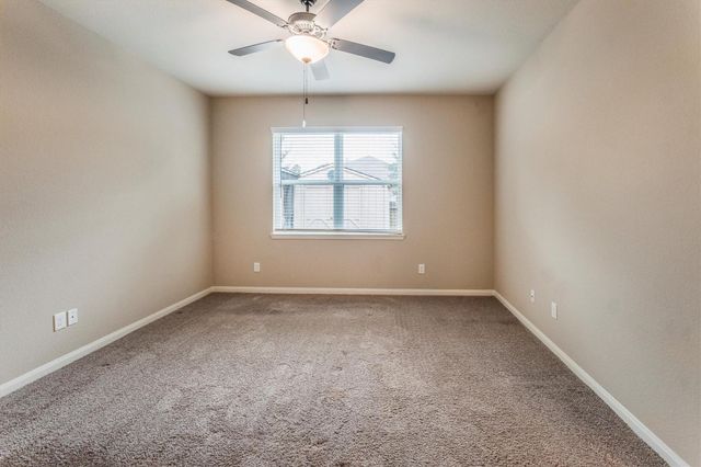 7615 Square Garden Lane, Conroe, TX 77304