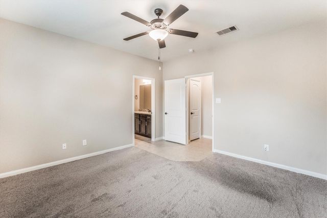 7615 Square Garden Lane, Conroe, TX 77304