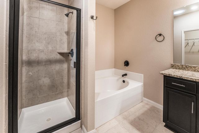 7615 Square Garden Lane, Conroe, TX 77304