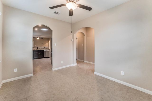 7615 Square Garden Lane, Conroe, TX 77304