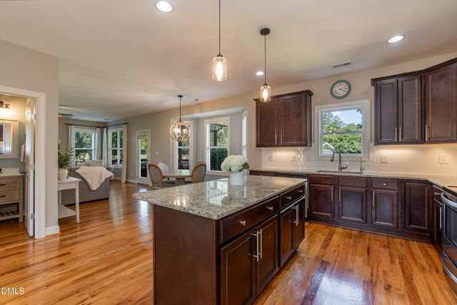 2924 Plantation Glen Drive, Zebulon, NC 27597