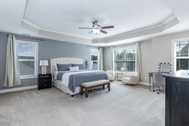 2924 Plantation Glen Drive, Zebulon, NC 27597